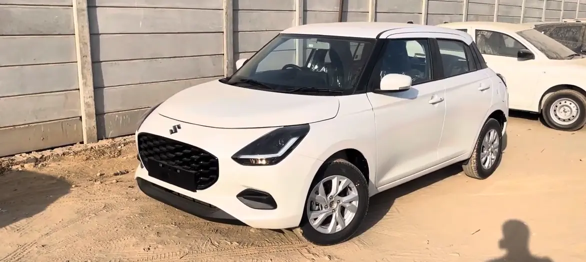 Maruti Suzuki Swift ZXI 2025