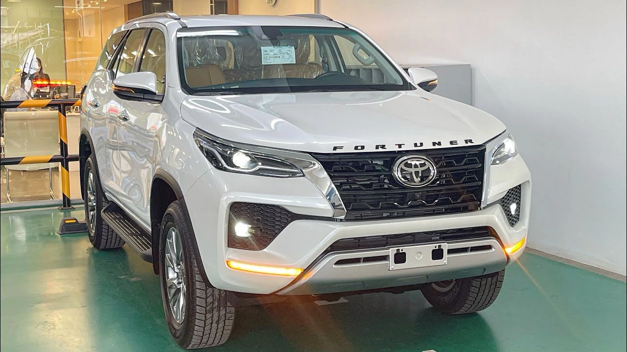 Toyota Fortuner 2023