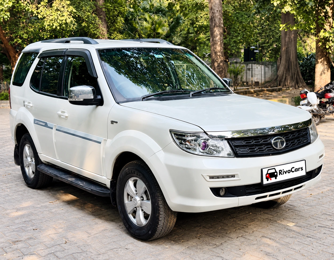 Tata Safari Storme VX 4x2 2017